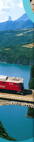 Train de La Mure au dessus du Lac du Monteynard
